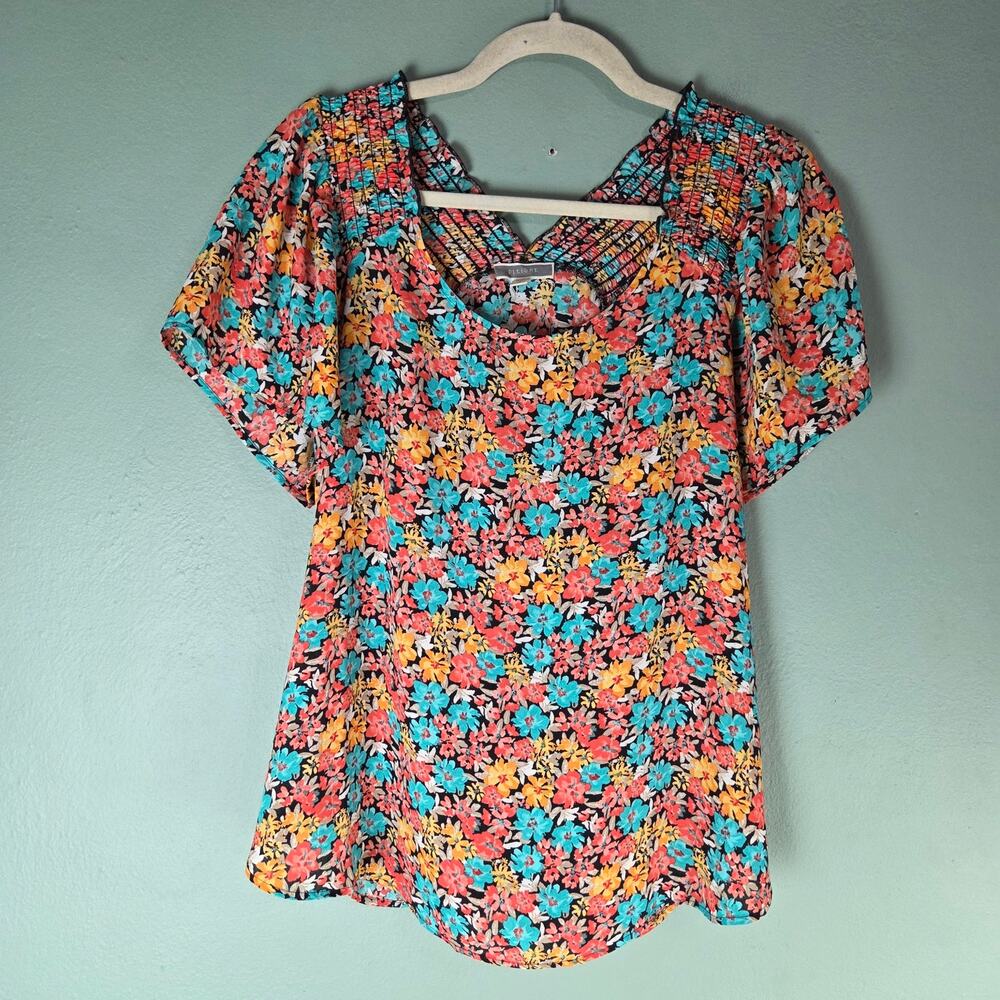 Pleione Womens Multicolor Floral Print Smocking Shoulder Blouse Top Size Medium